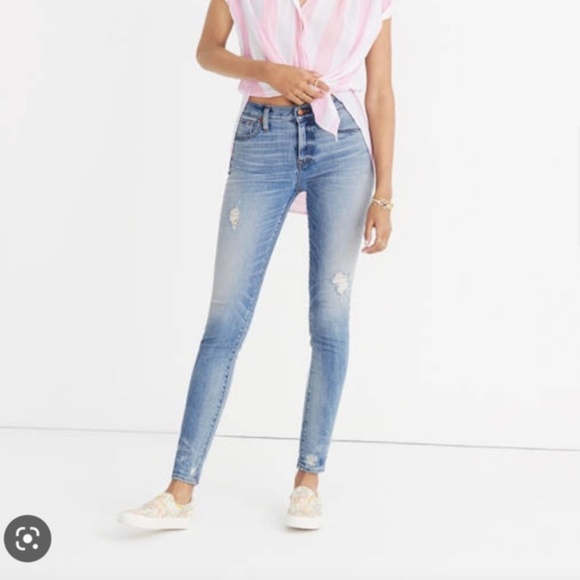 NWT Madewell 9” High-Rise Skinny in medium wash and lightly distressed Size 25 - Picture 1 of 7
